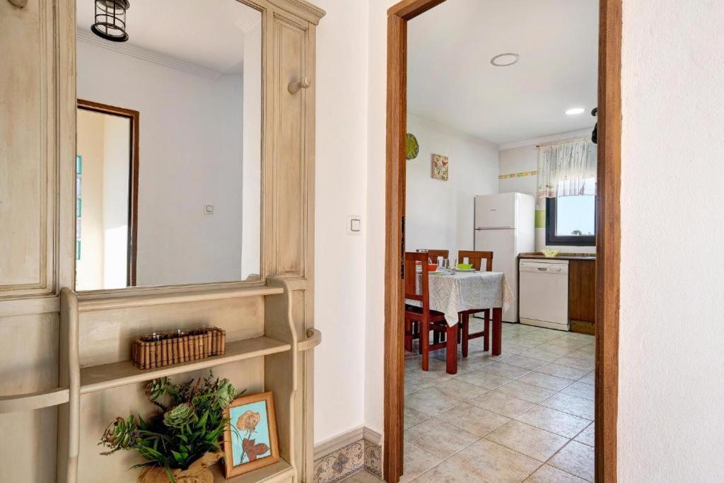 Villa Fornell - Piscina Compartida 콘일데라프론테라 외부 사진
