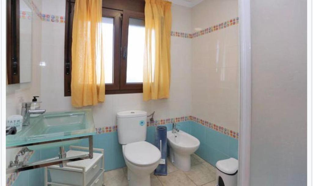 Villa Fornell - Piscina Compartida 콘일데라프론테라 외부 사진