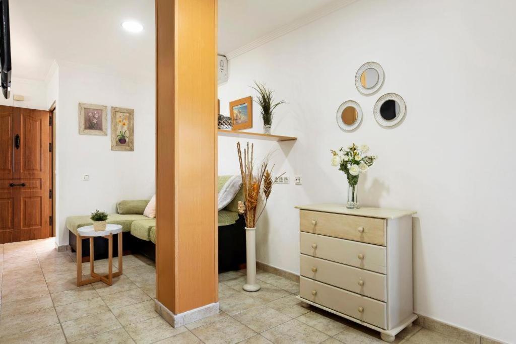 Villa Fornell - Piscina Compartida 콘일데라프론테라 외부 사진