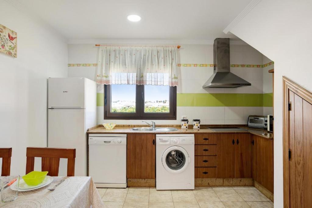 Villa Fornell - Piscina Compartida 콘일데라프론테라 외부 사진